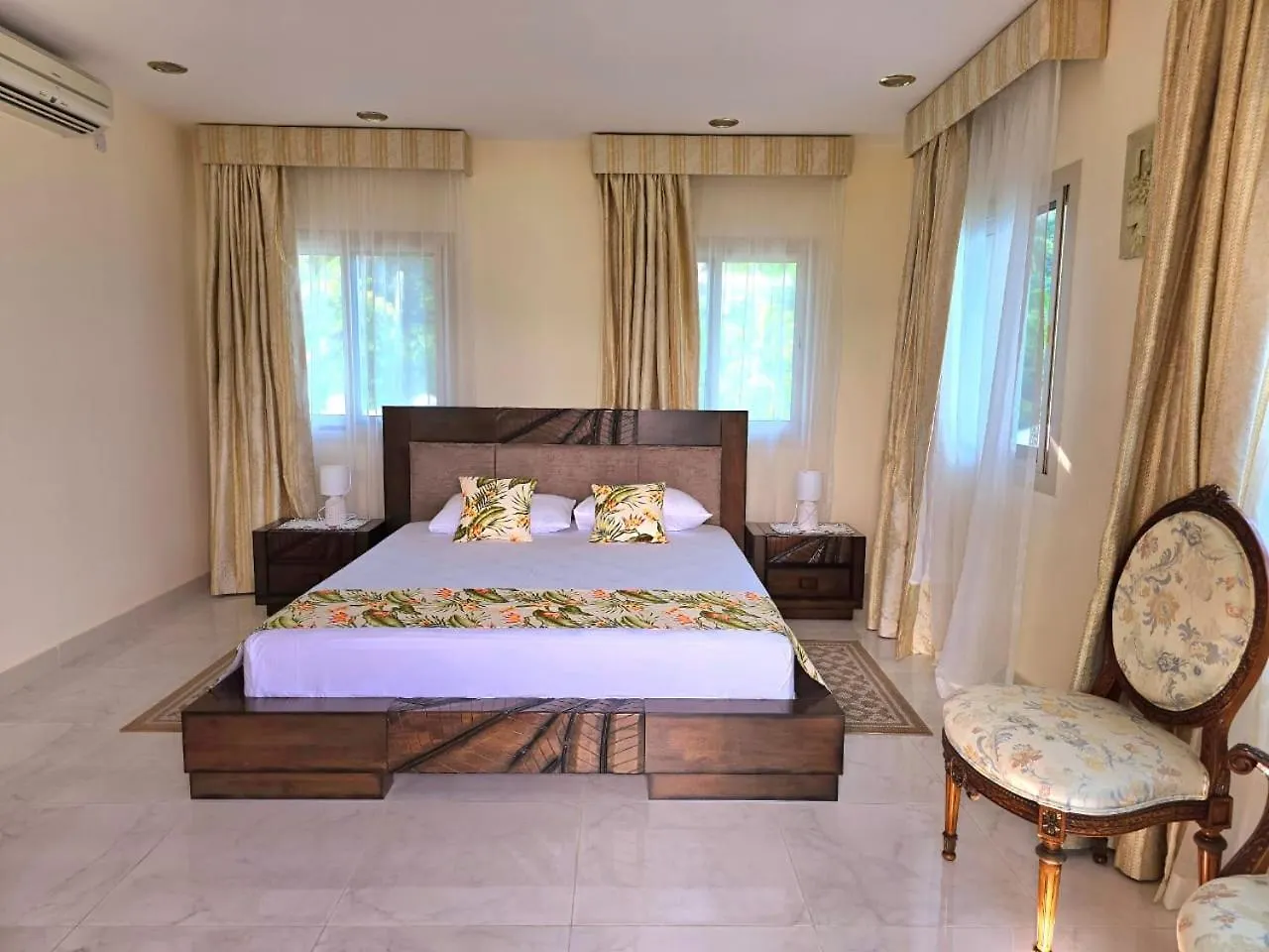 Ocean Pearl Villa Anse Royale